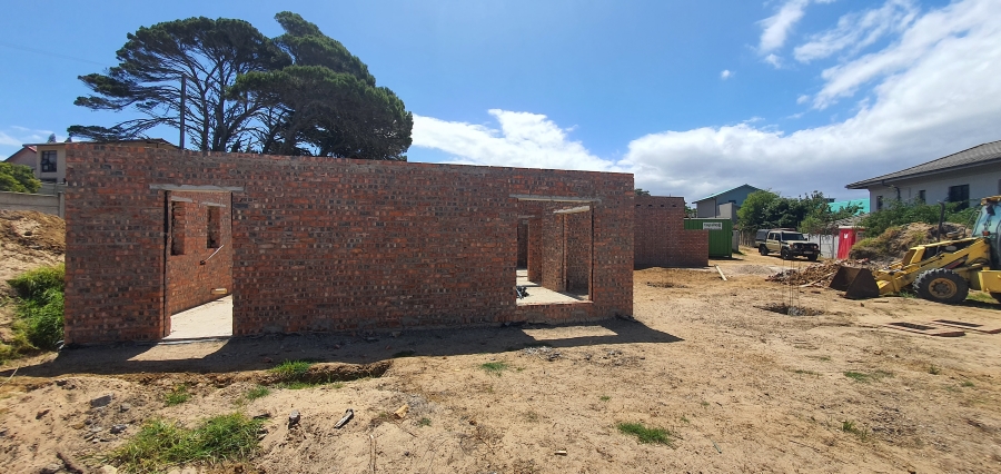 4 Bedroom Property for Sale in Mossel Bay Central Western Cape